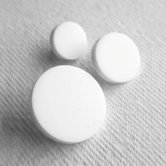 Snow white Button